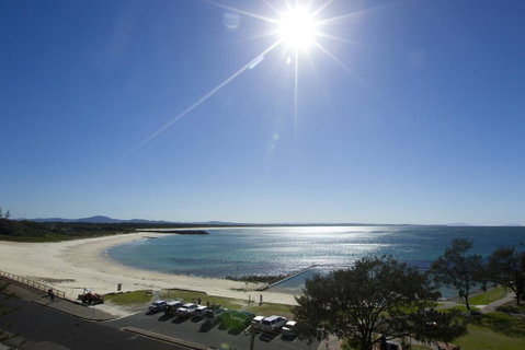 Beachpoint, Unit 402, 28 North Street - New South Wales Tourism  1