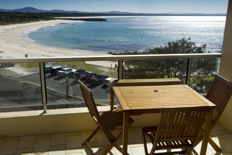 Beachpoint, Unit 402, 28 North Street - New South Wales Tourism  2