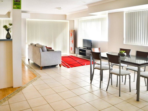 Beachside 4 With Airconditioning And Spa Bath - New South Wales Tourism  0