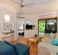 Beachside  the Reef - New South Wales Tourism 