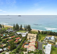 Beachside at Sapphire - New South Wales Tourism 