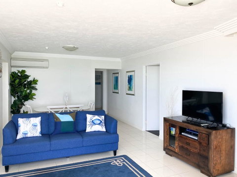 Beachside Tower Apartments - New South Wales Tourism  1