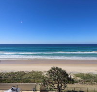 Beachside Tower Apartments - New South Wales Tourism 