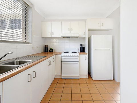 Beachside Unit Near Convention Centre - New South Wales Tourism  1