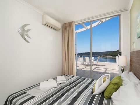 Bella Mare - 2 Bedroom Ocean View Terrace Apt - New South Wales Tourism  3