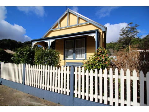 Benvenuti, To Comstock Cottage - New South Wales Tourism  0