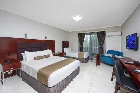 Best Western Casula Motor Inn - New South Wales Tourism  2