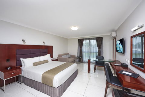 Best Western Casula Motor Inn - New South Wales Tourism  1