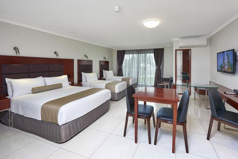Best Western Casula Motor Inn - New South Wales Tourism  3