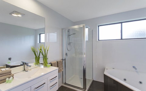 Best Western Colonial Village Motel - New South Wales Tourism  3