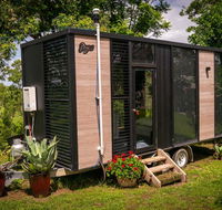 Big Tiny Paz Seven Hills Tiny House Tallarook - New South Wales Tourism 