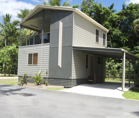 BIG4 Cairns Crystal Cascades Holiday Park - New South Wales Tourism  1