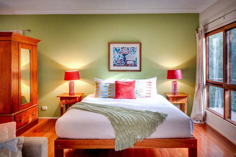 Billabong Moon - New South Wales Tourism  2