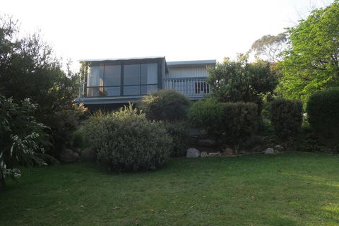 Binalong Bay Beach Shack - New South Wales Tourism  2