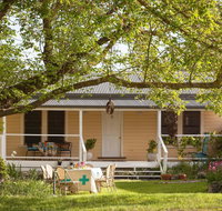 Bird House - New South Wales Tourism 