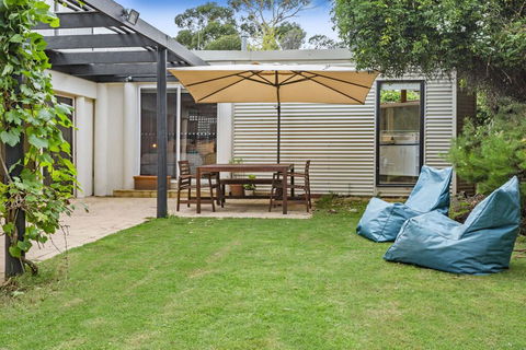 BIRDSONG - MORNINGTON - New South Wales Tourism  1