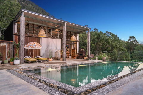 Blackbird Luxury Accommodation - New South Wales Tourism  2