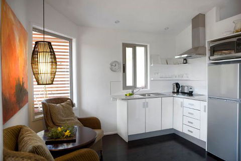 Blue Cliffs Retreat - New South Wales Tourism  2