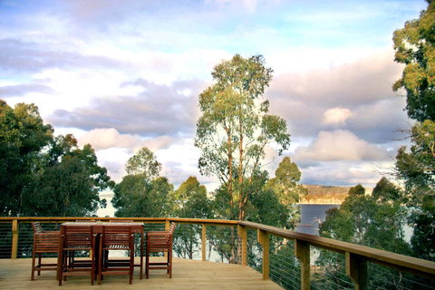 Blue Lake Lodge - New South Wales Tourism  1
