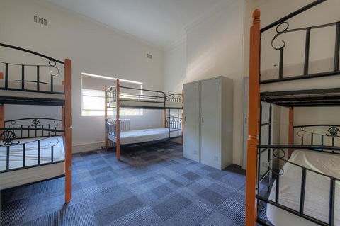 Blue Mountains Backpacker Hostel - New South Wales Tourism  2
