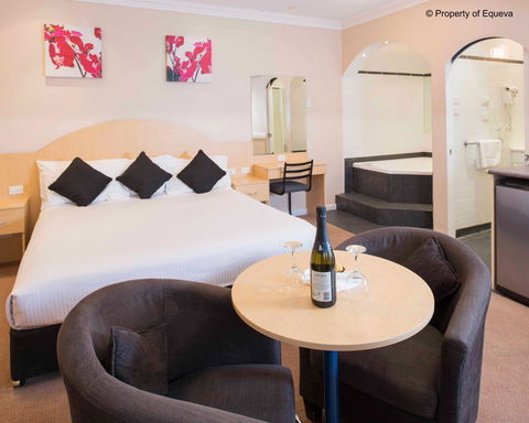 Blue Mountains Heritage Motel - New South Wales Tourism  0