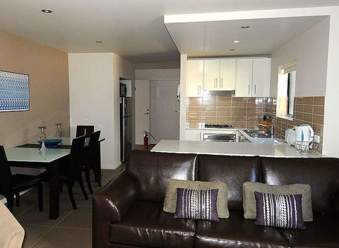 Blues Air 3A - New South Wales Tourism  3