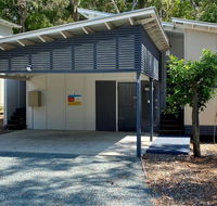 Bluewater 2 - Rainbow Shores Walk to beach private and stylish beach escape all on level - New South Wales Tourism 