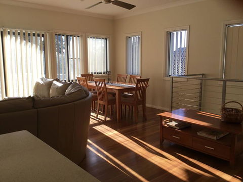 Bluey's Lodge @ Boat Harbour NSW - New South Wales Tourism  3