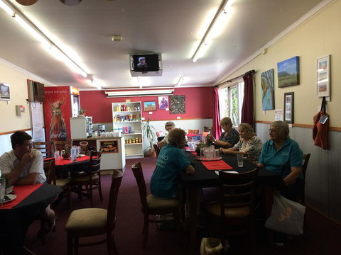 Bluff Hotel - New South Wales Tourism  1