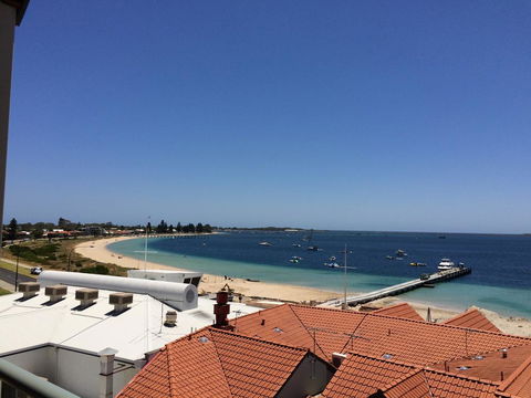 Boardwalk By Rockingham Apartments - New South Wales Tourism  0