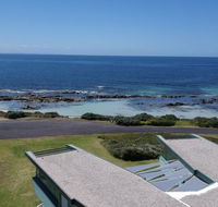 Boathouse - nearly in the water and wonderful views - New South Wales Tourism 