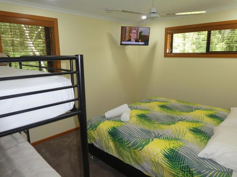 The Summit Rainforest Retreat - New South Wales Tourism  2