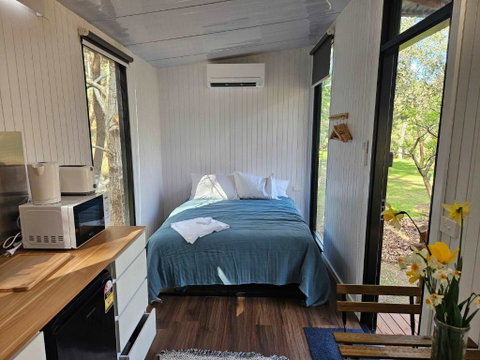 The Verge Of Nowhere Oak By Tiny Away - New South Wales Tourism  0