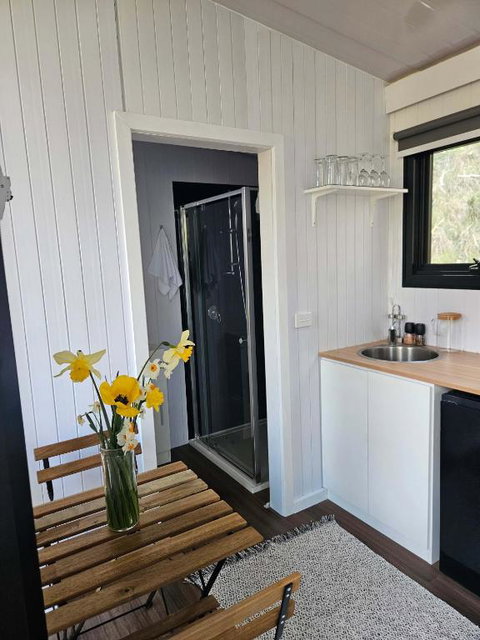 The Verge Of Nowhere Oak By Tiny Away - New South Wales Tourism  3