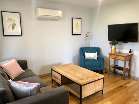 The Weekender - New South Wales Tourism  0