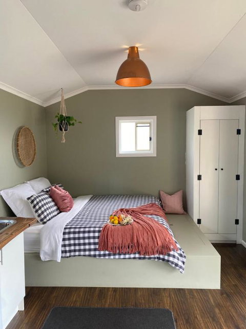 Tiny Home On A Hill - New South Wales Tourism  1