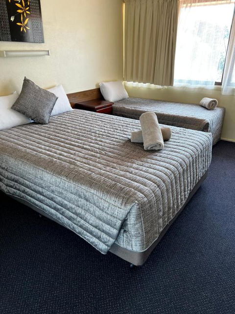 Y Motels Gympie - New South Wales Tourism  1