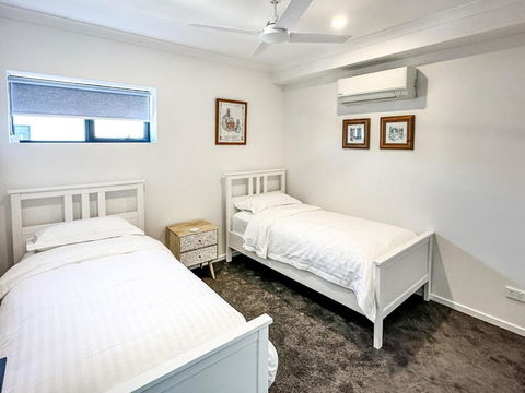 Williamstown Townhouse - New South Wales Tourism  1