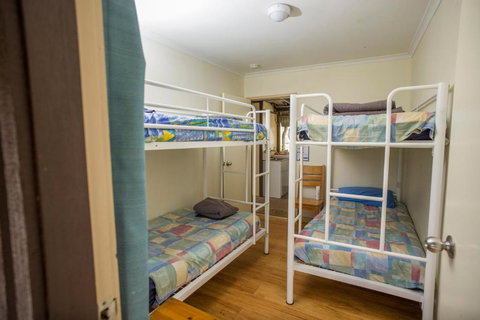 YHA Pittwater Eco, Sydney - New South Wales Tourism  1
