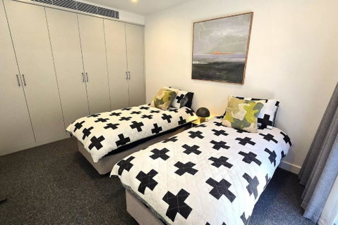 Your 2 Bed Hampton Haven With Parking - New South Wales Tourism  2