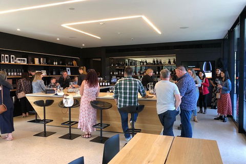 Beer, Wine And Gin (The Ultimate Tastings.) - New South Wales Tourism  5