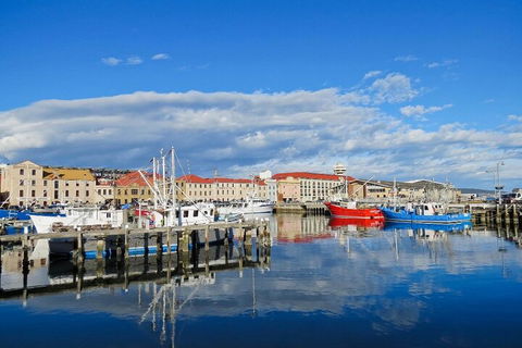 Grand Hobart Walking Tour - New South Wales Tourism  0