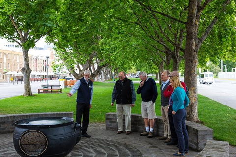 Grand Hobart Walking Tour - New South Wales Tourism  3