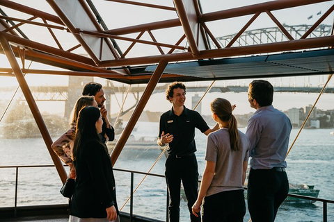 Sydney Shore Excursion: Sydney Opera House Walking Tour - New South Wales Tourism  4