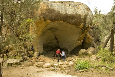 2-Day Wave Rock, York, Wildflowers & Aboriginal Experience - New South Wales Tourism  3