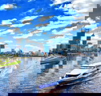 Swan River Scenic Cruise - New South Wales Tourism 