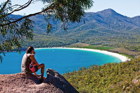 4-Day Fabulous Tasmania Tour: Wineglass Bay, Port Arthur, Devils & Bruny Island - New South Wales Tourism  2
