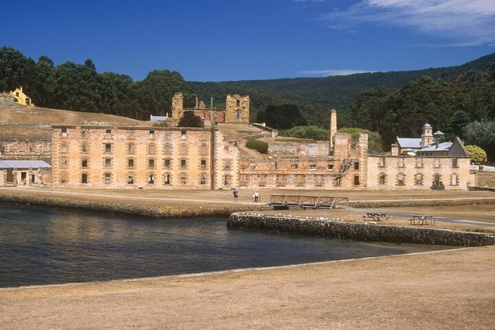  New South Wales Tourism 