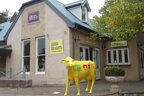 Adelaide Hills Regional / Hahndorf German Village Tour - New South Wales Tourism  2
