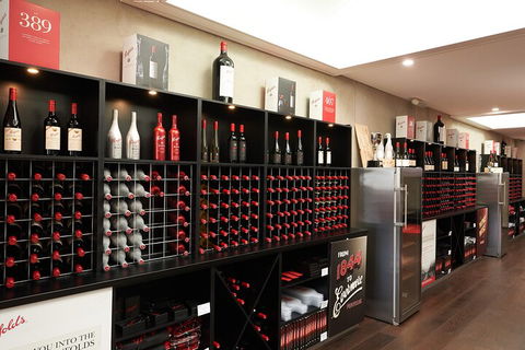 Penfolds Barossa Valley: Make Your Own Wine - New South Wales Tourism  2